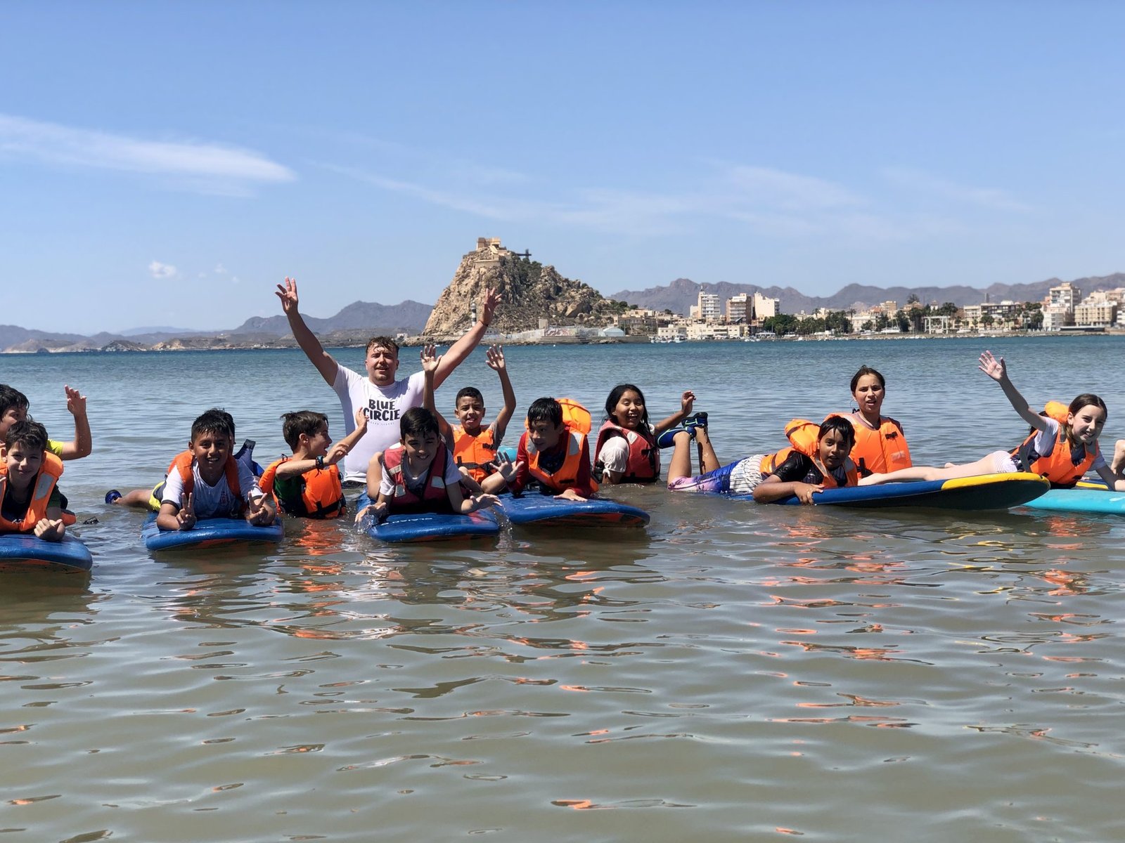 Águilas Surf Club — Escuela de deportes acuáticos en Águilas